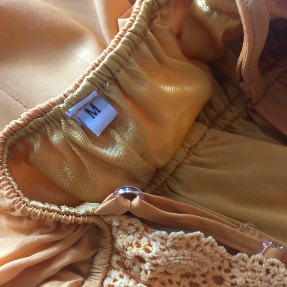 Yellow Romper NWOT - Picture 6 of 8
